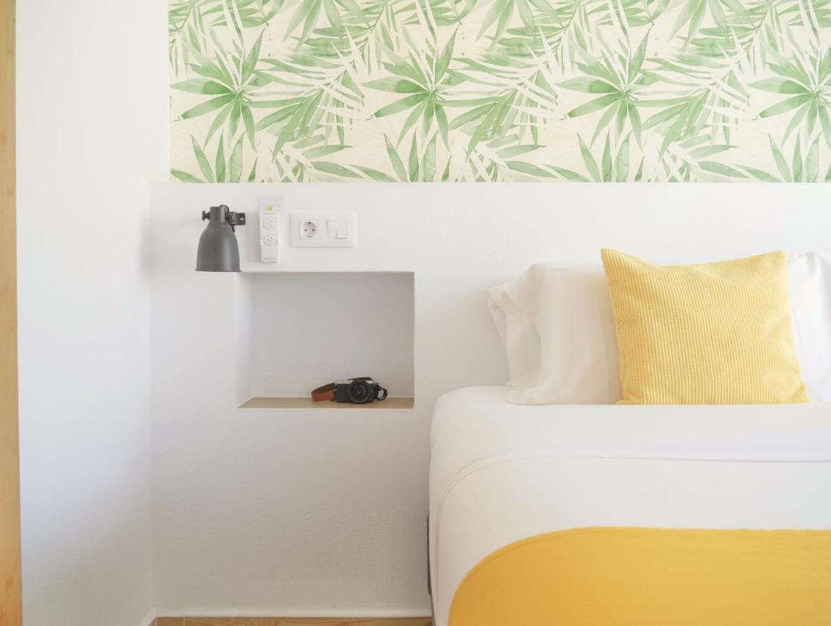 Nanit Rooms Ibiza Hostal Santa Eularia des Riu Luaran gambar